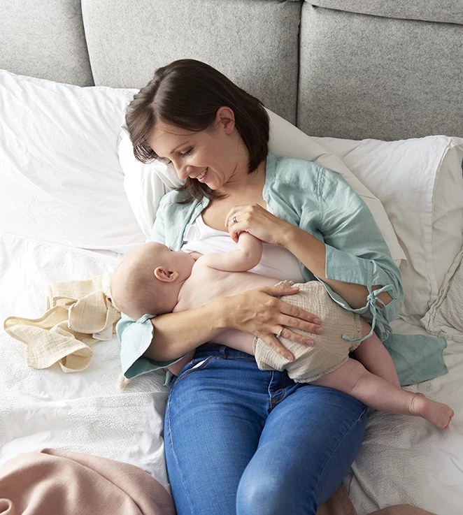 Milyen előnyei vannak a szoptatásnak az anyák számára?